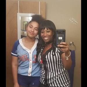 Meet your Posher, Desi